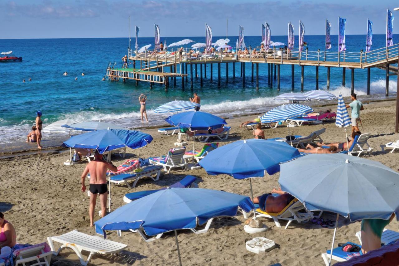 Blue Fish Hotel Konaklı 外观 照片